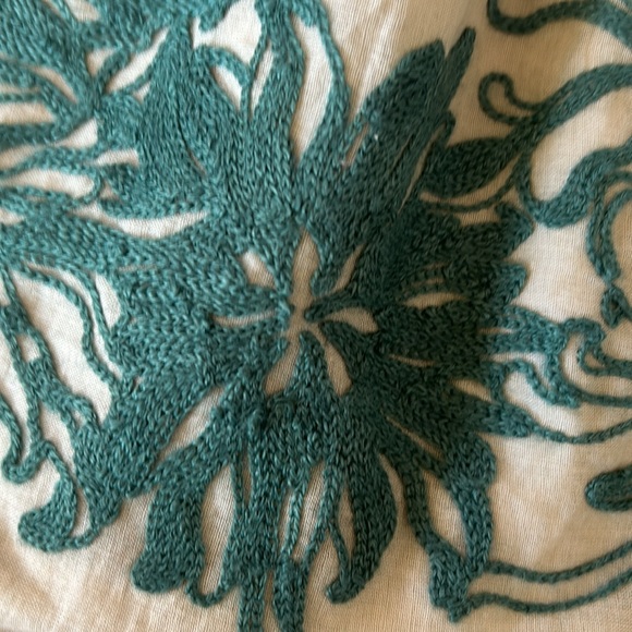 BCBGeneration skirt - Picture 2 of 3